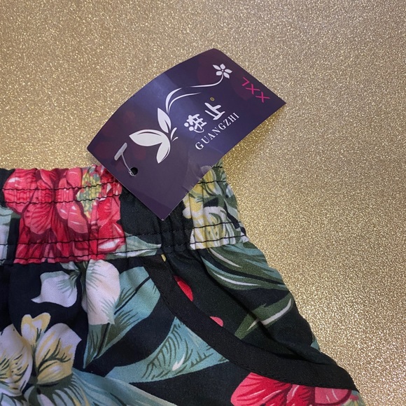 Juniors/Women’s Floral Swim Shorts With Drawstring - Picture 3 of 5